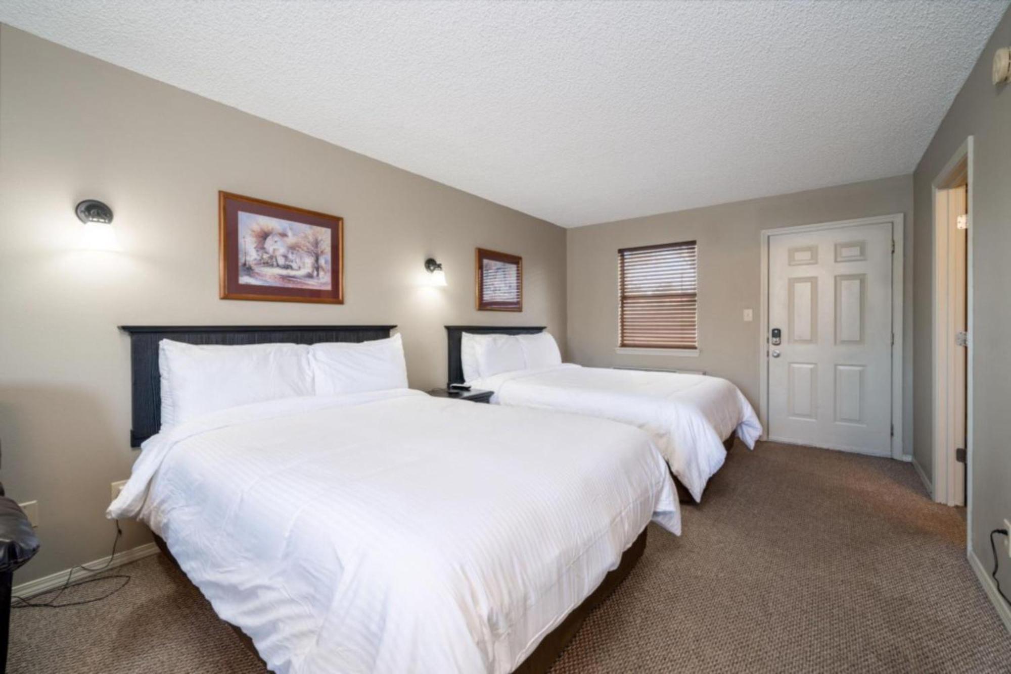 The Hamilton - Lakefront & Studio Suites, Hot Springs Pokoj fotografie
